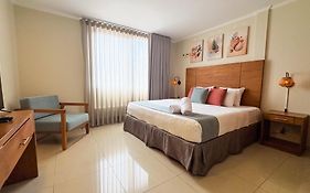 City Suites & Beach Hotel